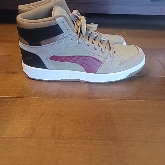 Men's Puma Tan and Red Sneakers Size 13 - Picture 3 of 4